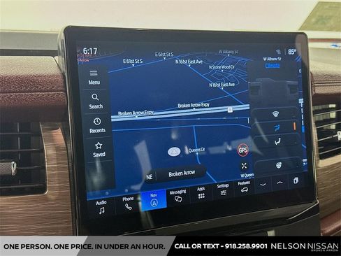 Used 2022 Ford Expedition Limited image 13