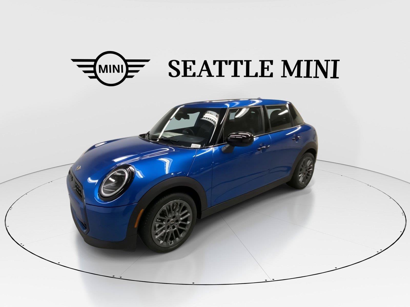 New 2026 MINI Cooper 4-Door Hardtop FWD image 5
