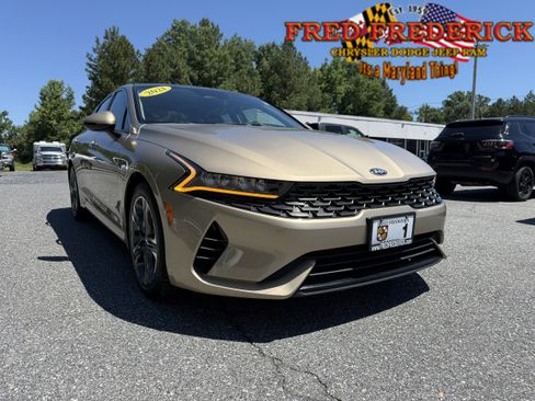 Used 2021 Kia K5 EX FWD image 1