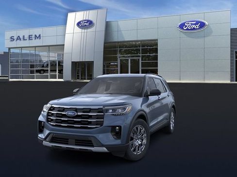 New 2026 Ford Explorer Active AWD/4WD image 3