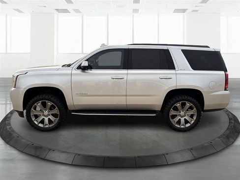 Used 2018 GMC Yukon SLE w/ Convenience Package AWD/4WD image 5