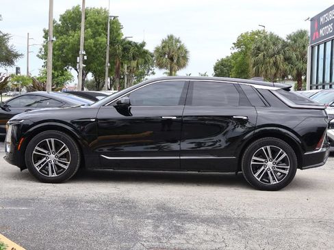 Used 2025 Cadillac Lyriq Luxury RWD image 21