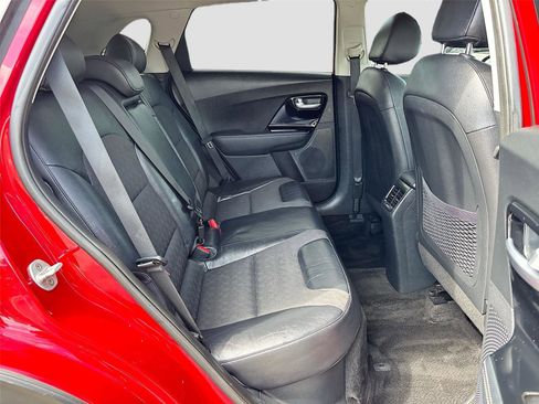 Used 2019 Kia Niro EX FWD image 25