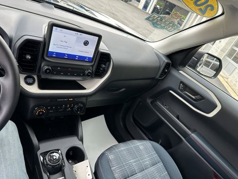 Certified 2024 Ford Bronco Sport Heritage w/ Heritage Convenience Package image 12