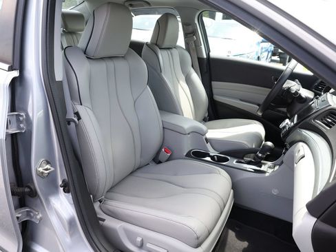 Used 2019 Acura ILX FWD image 21
