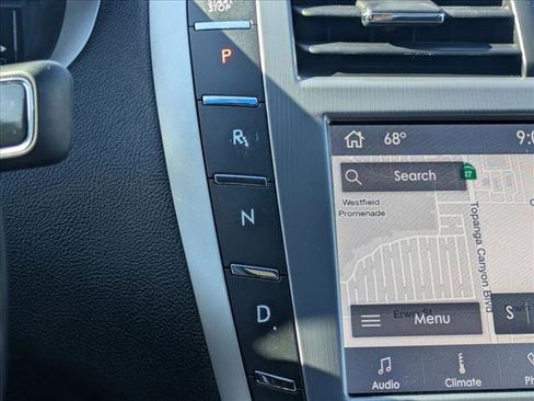 Used 2019 Lincoln MKZ Reserve image 12