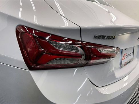 Used 2021 Chevrolet Malibu LT FWD image 27