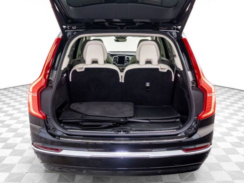Used 2023 Volvo XC90 B6 Plus w/ Protection Package Premier image 35