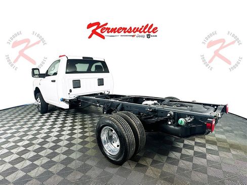New 2026 RAM 3500 Tradesman w/ Chrome Appearance Group image 5