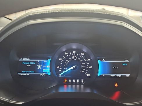 Used 2022 Ford Edge ST-Line AWD/4WD image 19