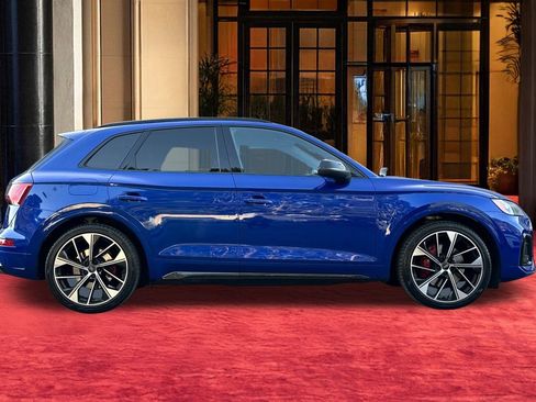 Used 2021 Audi SQ5 Premium Plus w/ Premium Plus Package image 9