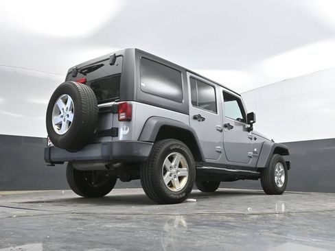 Used 2016 Jeep Wrangler Unlimited Sport w/ Quick Order Package 24S AWD/4WD image 43