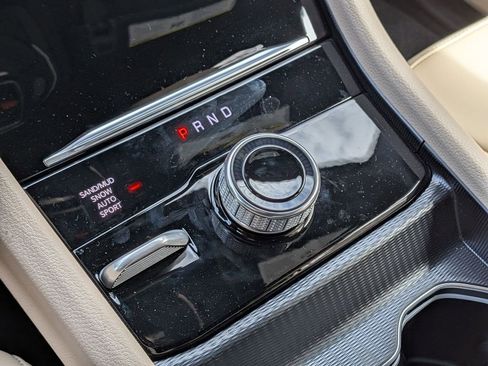 New 2025 Jeep Grand Cherokee L Limited image 11