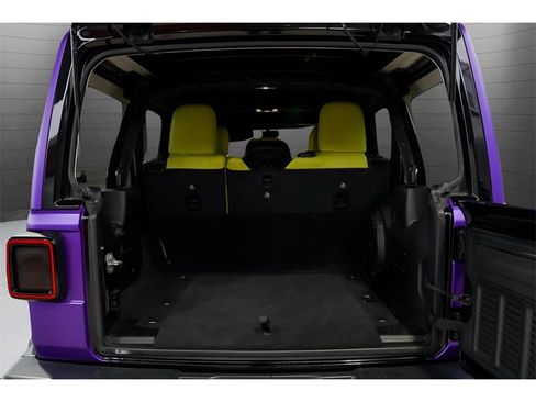 Used 2019 Jeep Wrangler Unlimited Sahara image 69