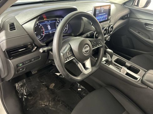 Used 2024 Nissan Sentra SV w/ Trunk Package FWD image 11
