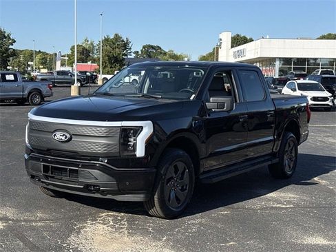 New 2025 Ford F150 Lightning Flash image 7