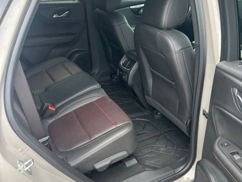 Used 2021 Chevrolet Blazer RS w/ Enhanced Convenience Package FWD image 26