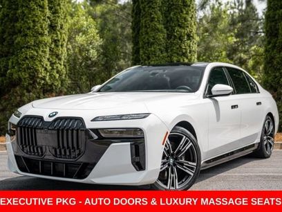 Used 2023 BMW i7 xDrive60 w/ Executive Package 2