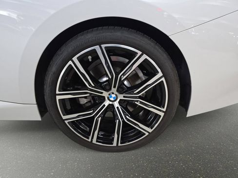 Used 2024 BMW 230i Coupe w/ Convenience Package RWD image 31