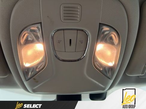 Used 2021 Jeep Compass Limited FWD image 28