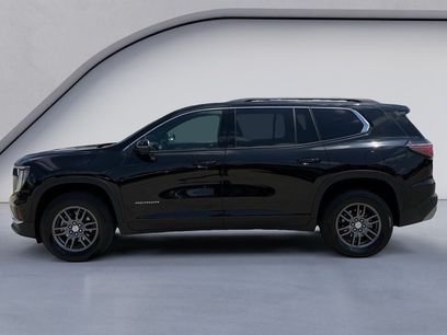 Used 2025 GMC Acadia Elevation