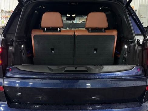 Certified 2024 BMW X7 M60i w/ Executive Package image 12