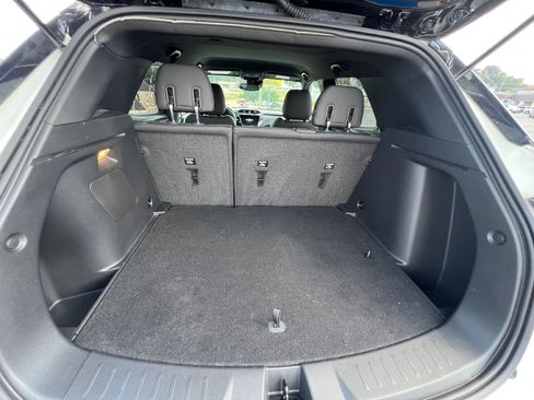 Used 2023 Chevrolet TrailBlazer RS w/ Convenience Package image 12