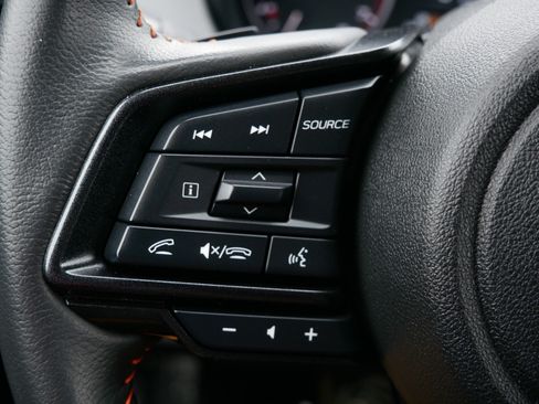 Certified 2024 Subaru Crosstrek 2.5i Limited w/ Crosstrek Mirror Package image 31