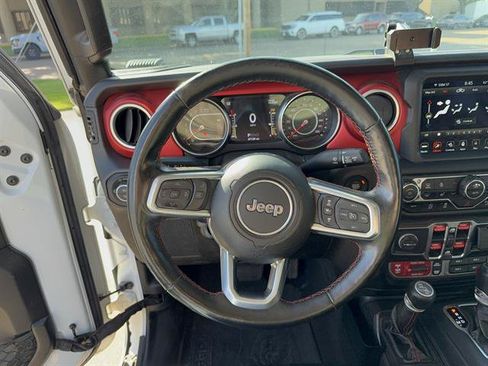 Used 2021 Jeep Gladiator Rubicon AWD/4WD image 11