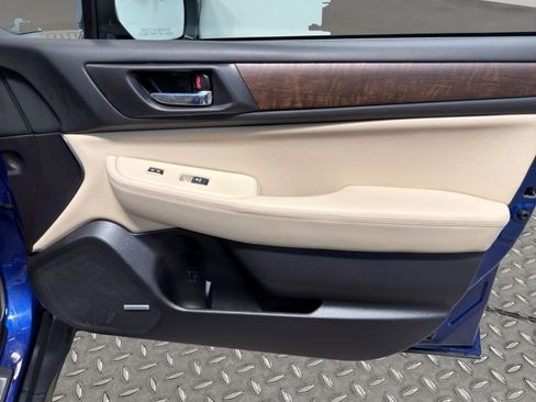 Used 2017 Subaru Outback 2.5i Limited image 20