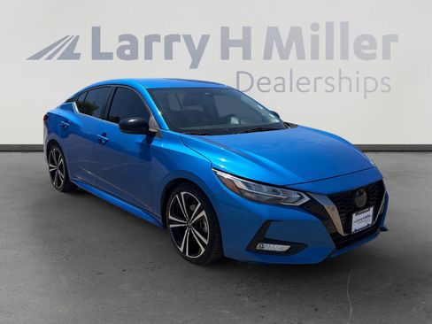 Used 2022 Nissan Sentra SR FWD image 8