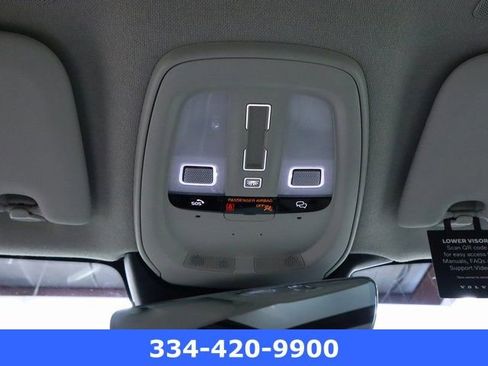 New 2025 Volvo XC40 B5 Plus w/ Protection Package Premier image 25