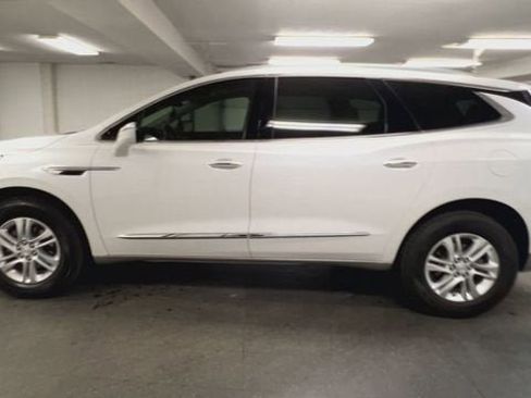 Certified 2021 Buick Enclave Essence w/ Sound and Sites Package image 5