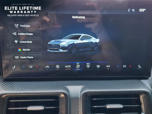 Used 2024 Ford Mustang Coupe RWD image 19