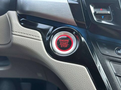 Used 2021 Honda Odyssey Touring image 44