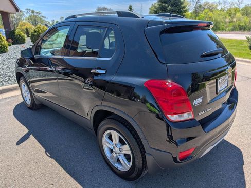 Used 2018 Chevrolet Trax LT w/ Driver Confidence Package AWD/4WD image 7
