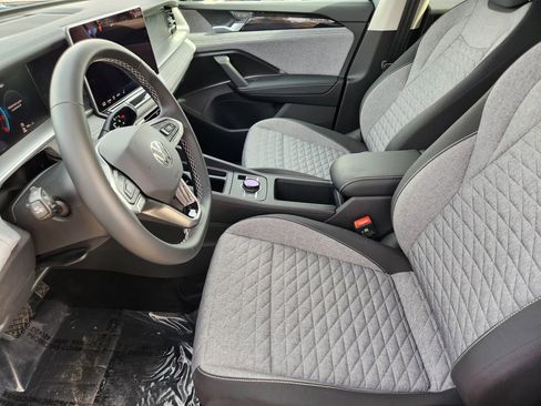 New 2026 Volkswagen Tiguan S image 4