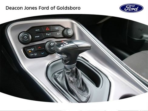 Used 2022 Dodge Challenger GT image 26