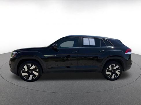 Used 2026 Volkswagen Atlas Cross Sport SE FWD image 9