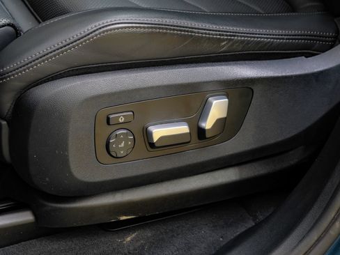 Used 2025 BMW X5 sDrive40i w/ Premium Package RWD image 34