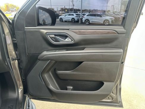 Used 2021 Chevrolet Tahoe LS image 32