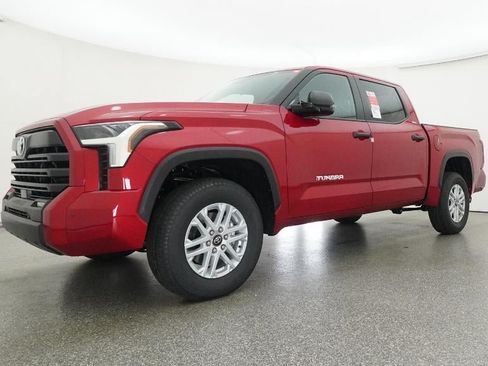 New 2026 Toyota Tundra SR5 AWD/4WD image 17