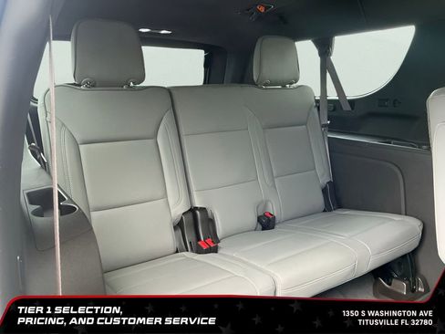 Used 2022 GMC Yukon XL SLT w/ SLT Luxury Package AWD/4WD image 14