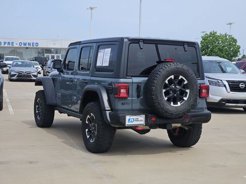 Used 2024 Jeep Wrangler Unlimited Rubicon w/ Capability Package AWD/4WD image 8