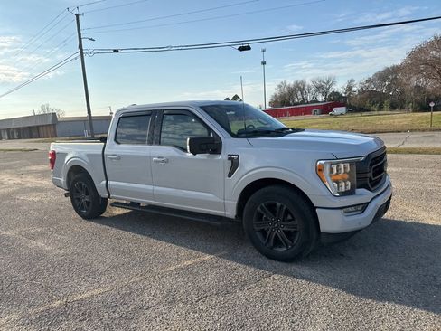 Used 2021 Ford F150 XLT w/ Equipment Group 302A High image 18