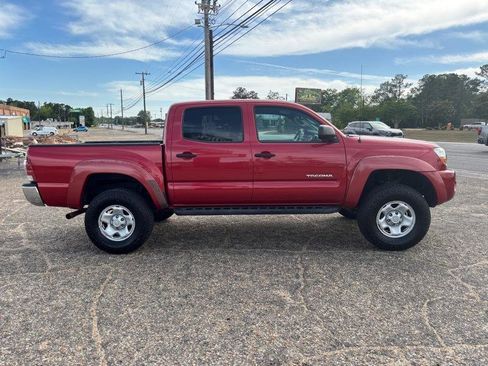 Used 2011 Toyota Tacoma PreRunner w/ SR5 Pkg #2 RWD image 6