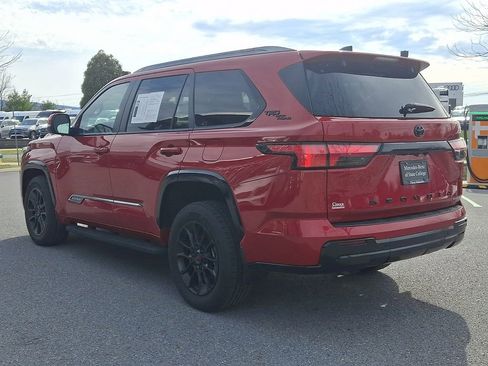 Used 2025 Toyota Sequoia Platinum image 7