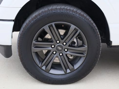 Used 2022 Ford F150 Lariat w/ Equipment Group 502A High AWD/4WD image 35