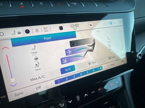 New 2026 Jeep Grand Cherokee L Limited AWD/4WD image 18