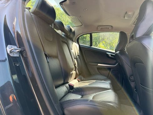 Used 2014 Volvo S60 T5 FWD image 13